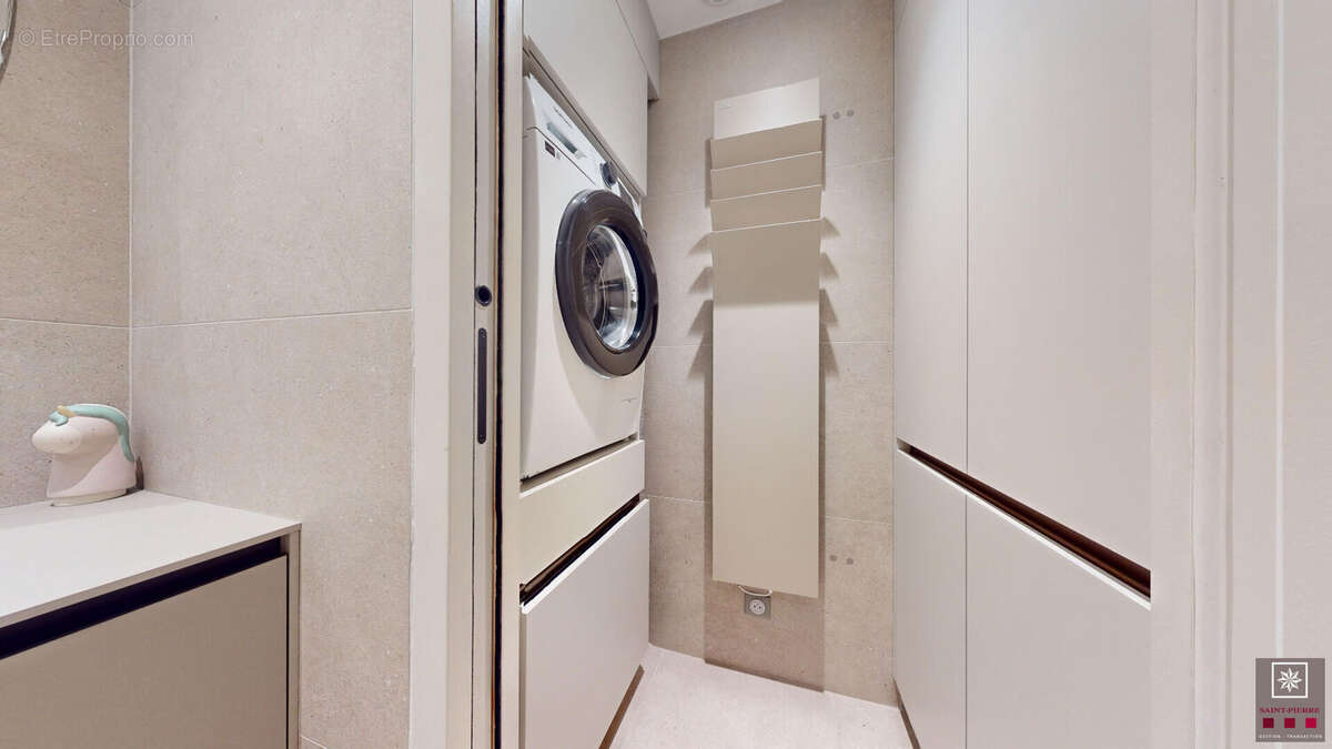 Appartement à LYON-6E