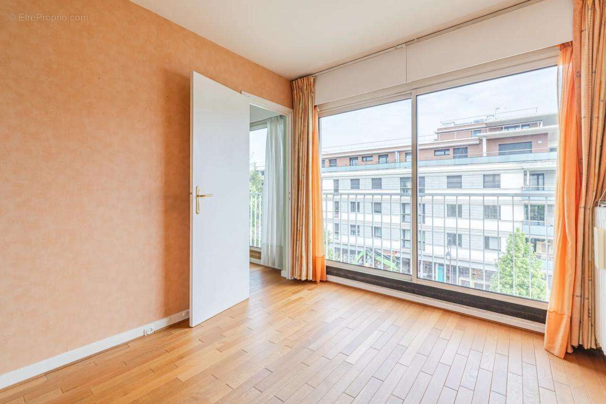 Appartement à SAINT-CLOUD