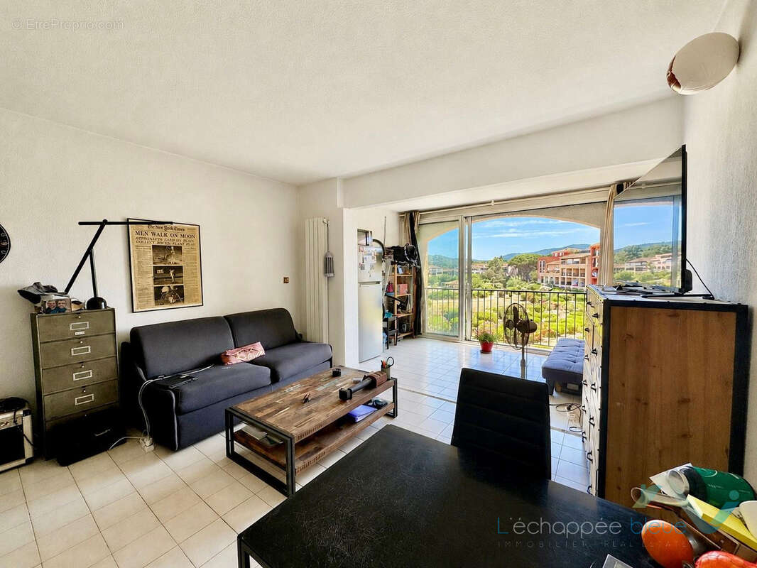 Vente appartement T2 à Gassin - photo 2