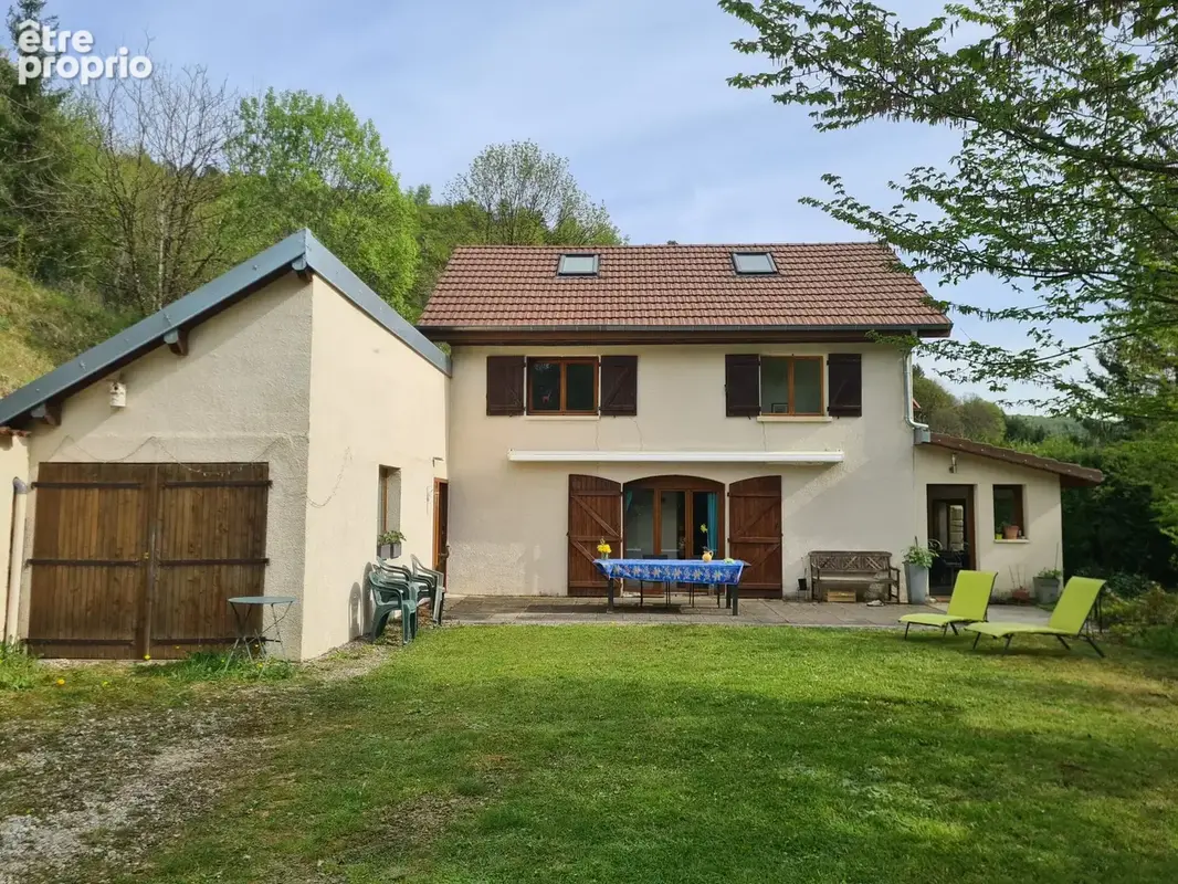 Maison à ORNANS