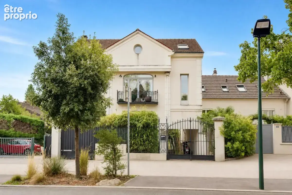 Maison à GARCHES