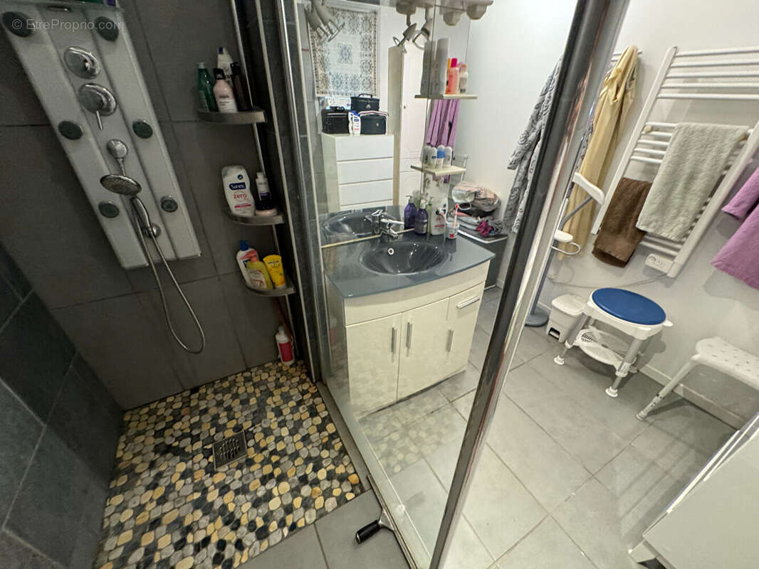 Maison à L&#039;ISLE-SUR-LA-SORGUE