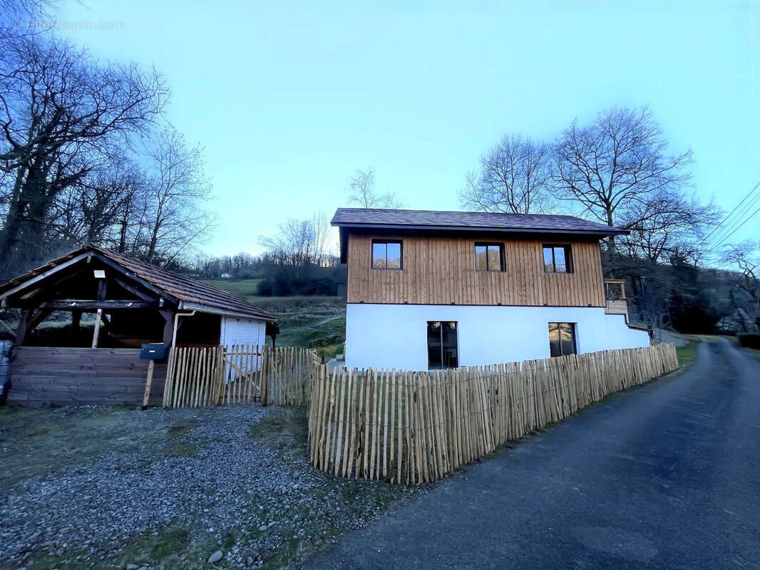 Maison à JURANCON