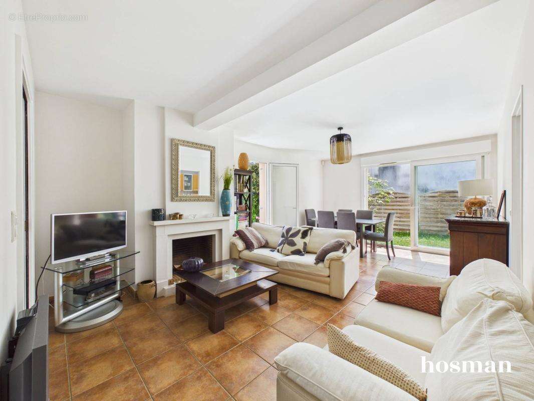 Maison à NANTERRE
