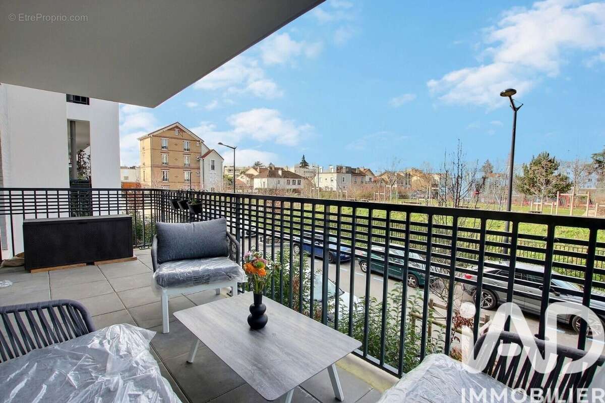 Photo 3 - Appartement à BOIS-COLOMBES