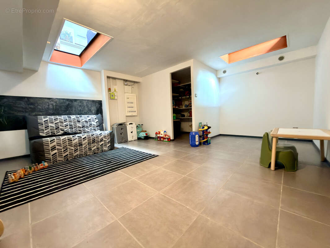 Maison entièrement rénover avec piscine - photo 15