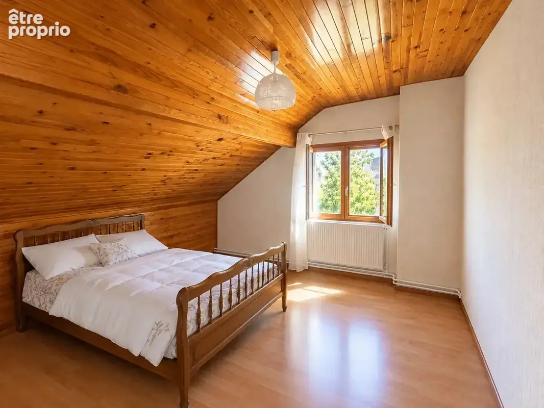 Maison familiale sur sous sol complet - 8 pièces – 189 m² - photo 6