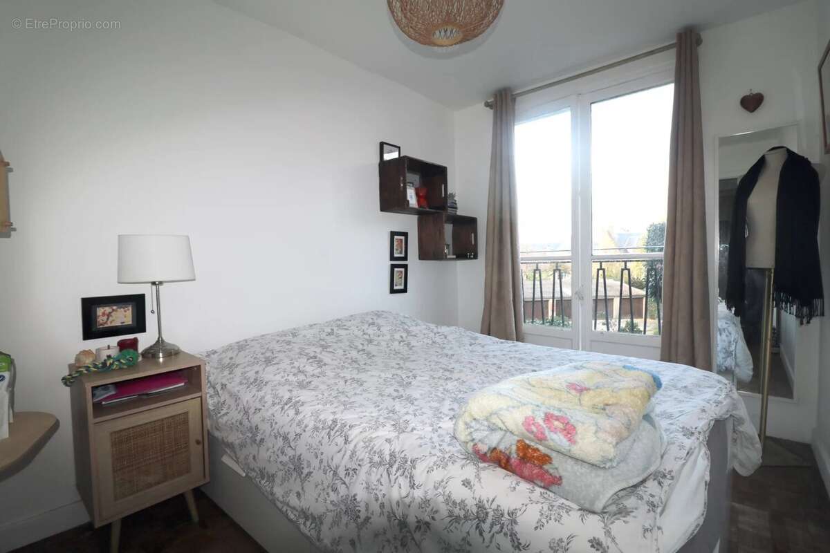 Appartement à SAINT-CYR-L&#039;ECOLE