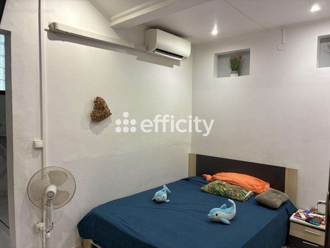 Maison 150 m² à Saint-Esprit  - photo 4
