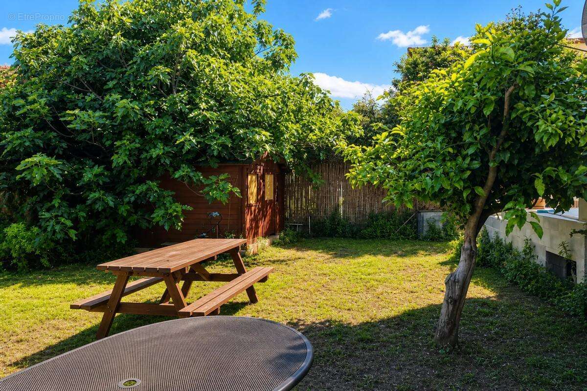 Grande Maison Louée 7 Pièces à Villelongue - photo 22