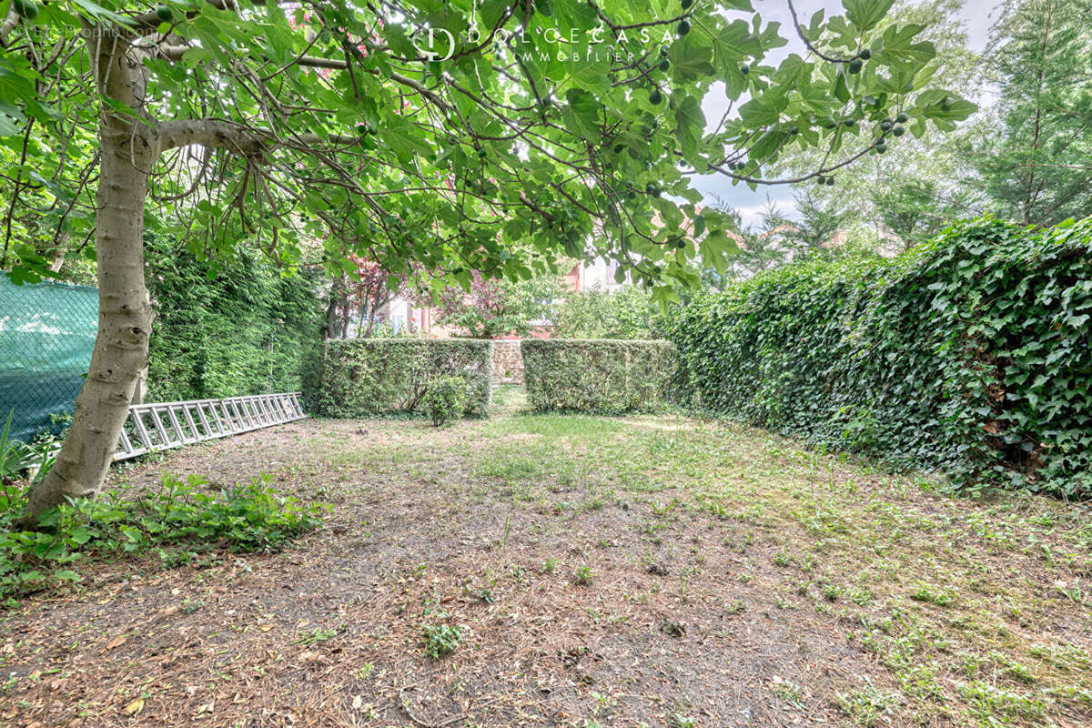 Maison à LE PERREUX-SUR-MARNE