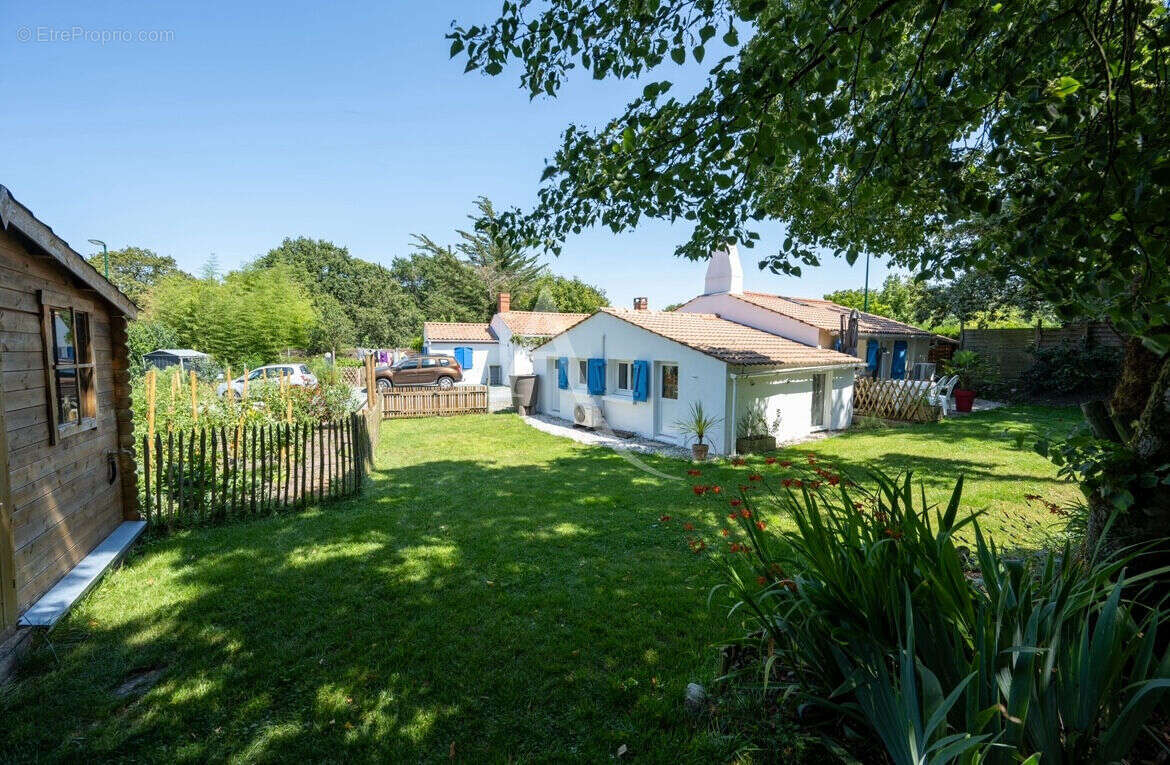 Maison à SAINT-MAIXENT-SUR-VIE