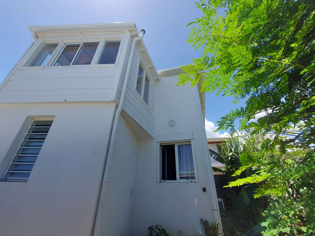 Maison à SAINT-JOSEPH