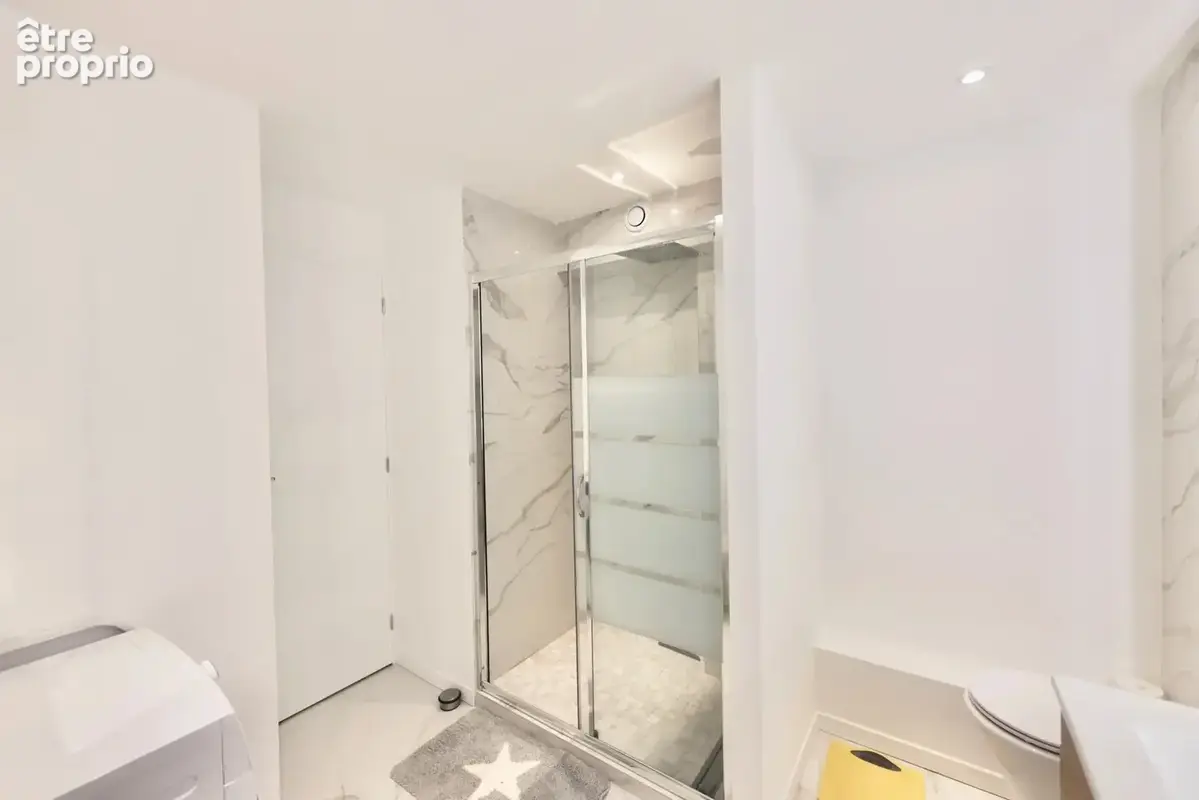 SAINT-TROPEZ : Appartement 4 pièces de 80 m² entièrement rénové, jardin de 100 m², piscine - photo 21