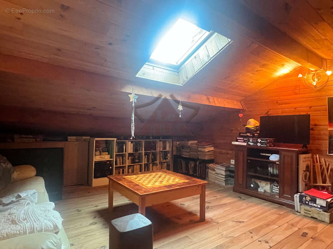 Maison à SAINT-FLORENT-SUR-AUZONNET