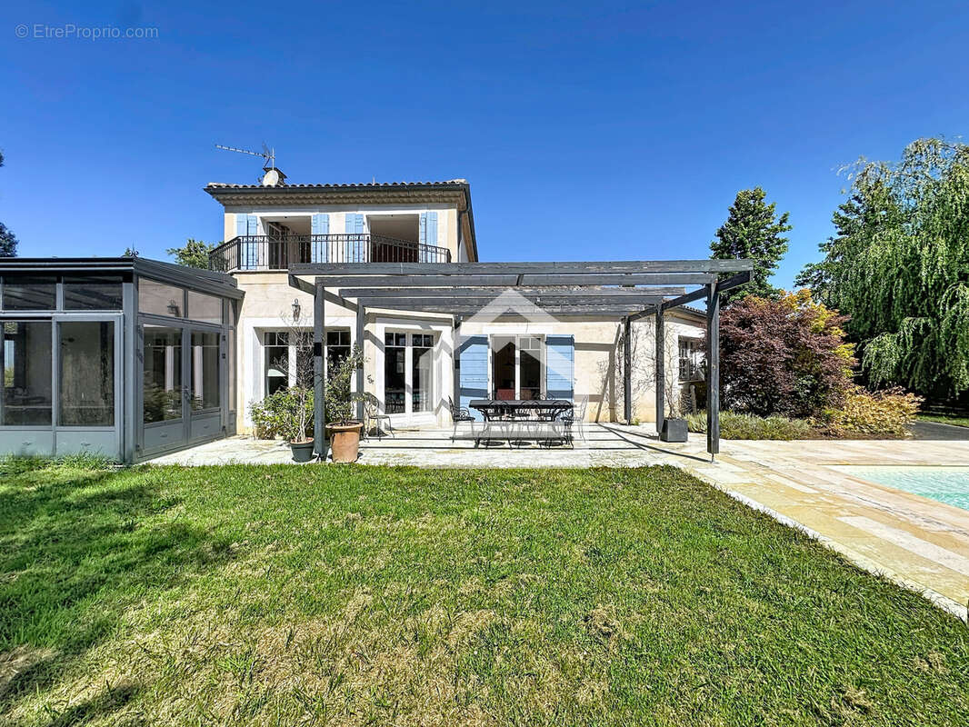 Maison à ARSAC