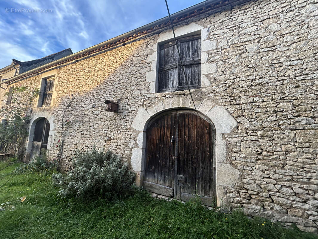 Maison et grange à rénover-Pinsac 46 - photo 14