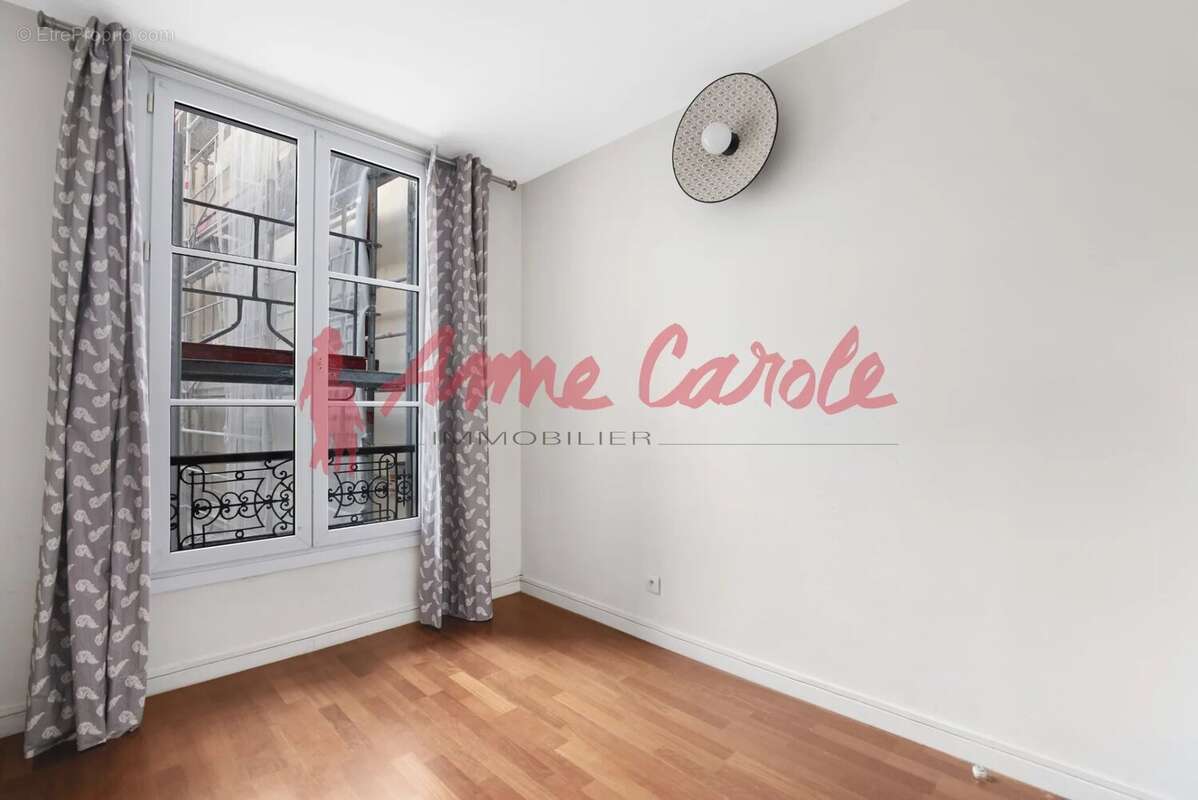 Appartement à PARIS-11E