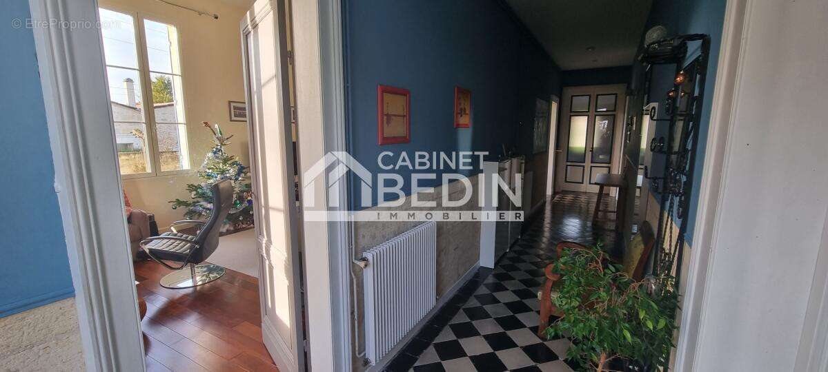 Maison à CUBZAC-LES-PONTS