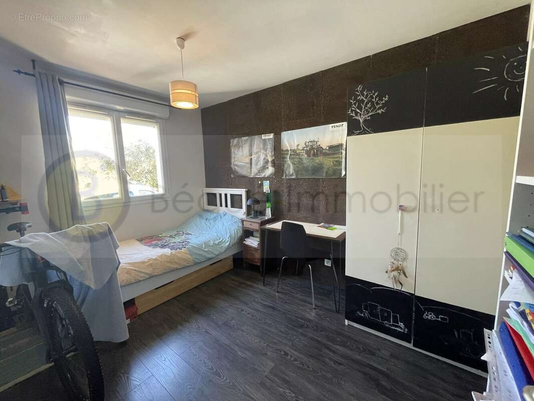 Maison à MONDONVILLE