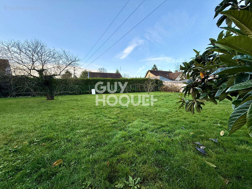 Maison à SAINT-SAUVEUR-SUR-ECOLE