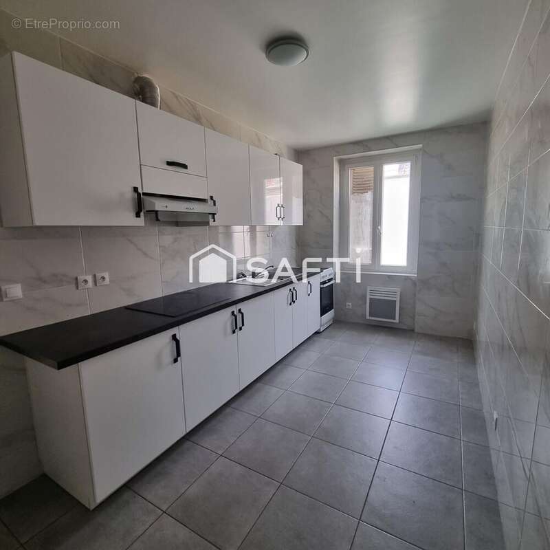 Appartement 220 m² à Mulhouse  - photo 5