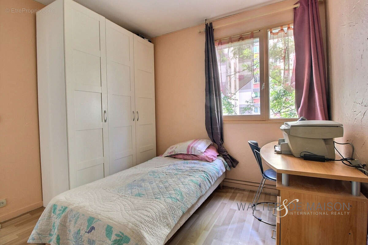 Appartement à EPINAY-SUR-SEINE