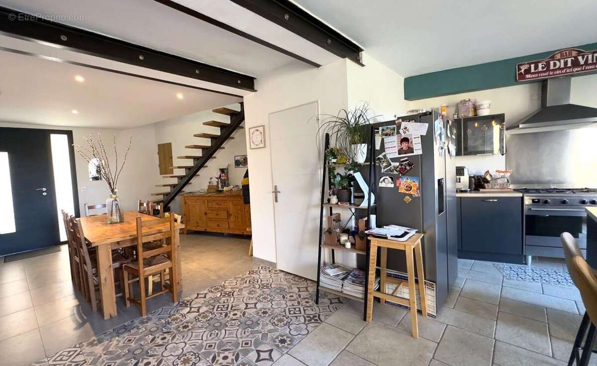 Maison à PUYMERAS
