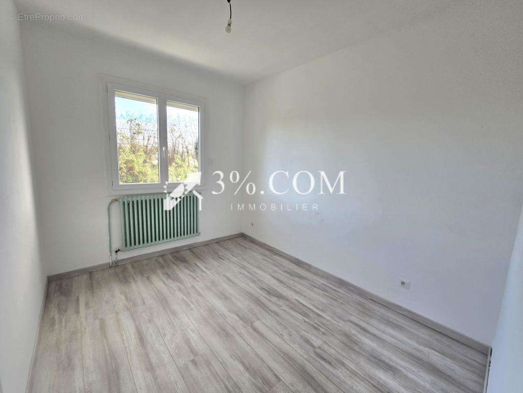 Maison à BEAUCHASTEL