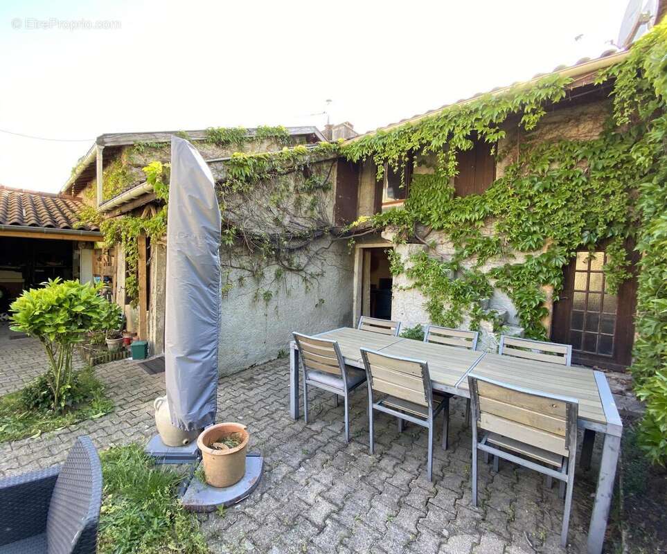 Photo 5 - Maison à REYRIEUX