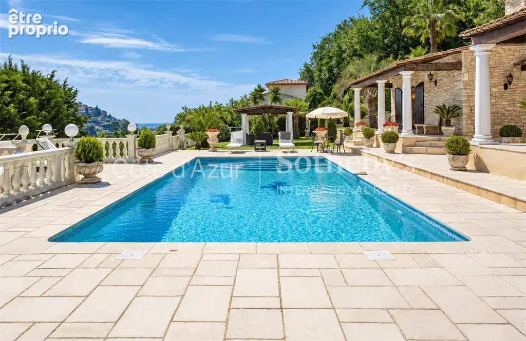 Cagnes-sur-Mer, propriété en pierre avec piscine chauffée et vue sur le Haut-de-Cagnes - photo 5
