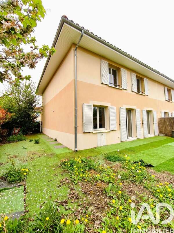 Photo 4 - Maison à LE CENDRE