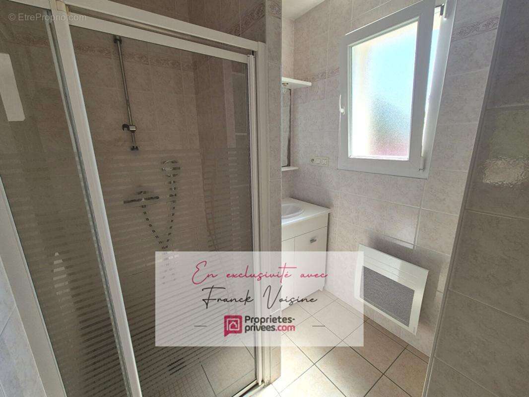 Maison à LES HERBIERS