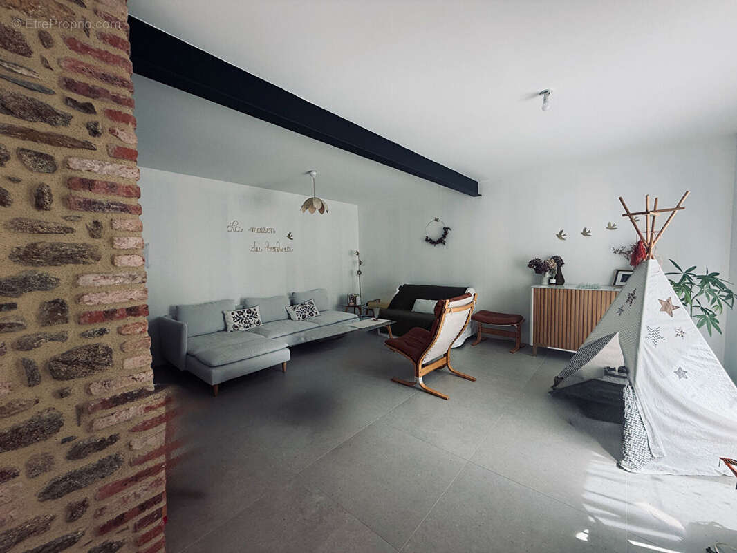 Maison 117 m² à Saint-Coulomb  - photo 6