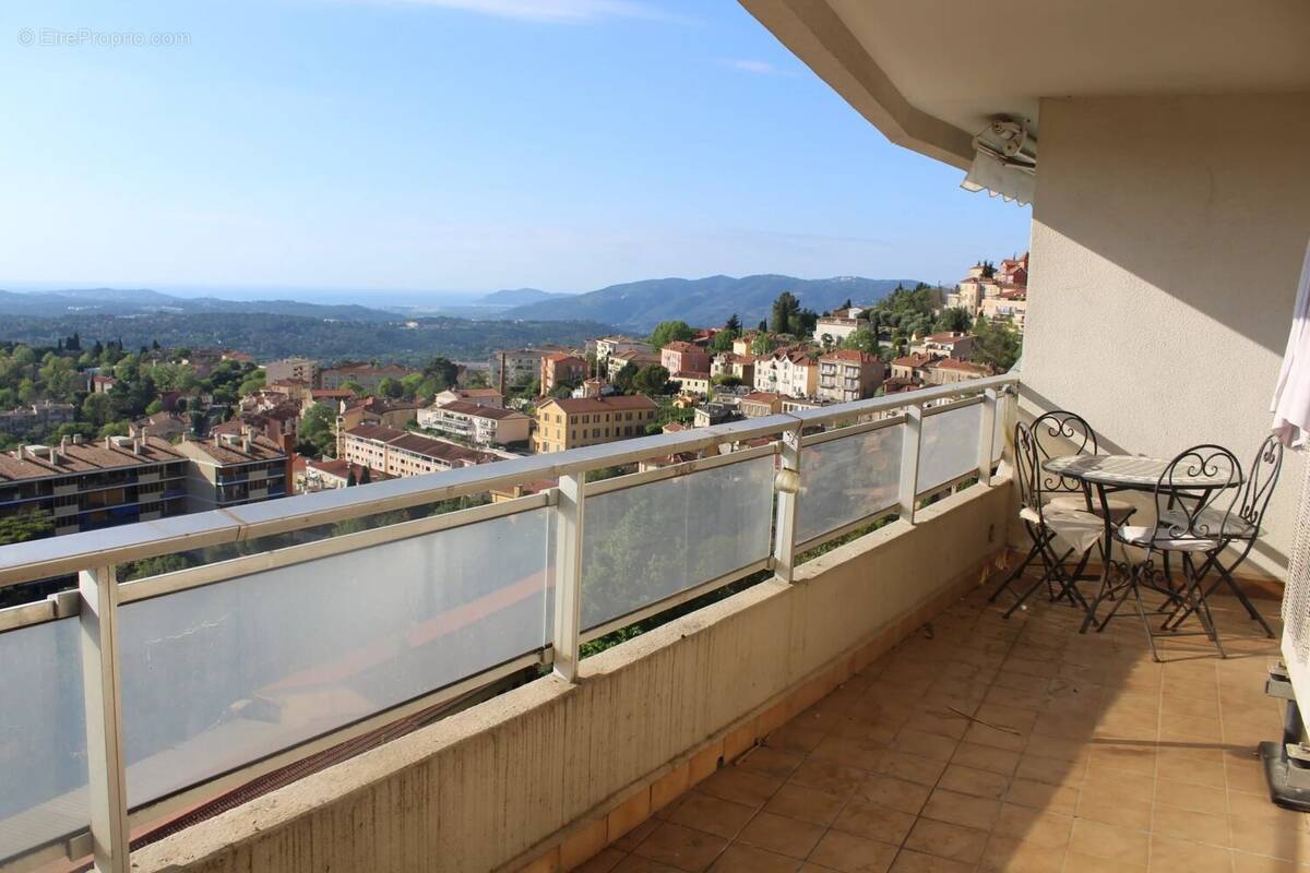 Appartement à GRASSE