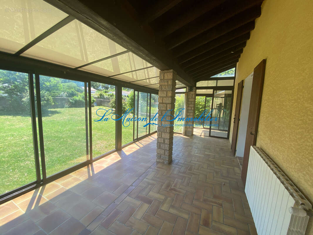 Maison à QUISSAC
