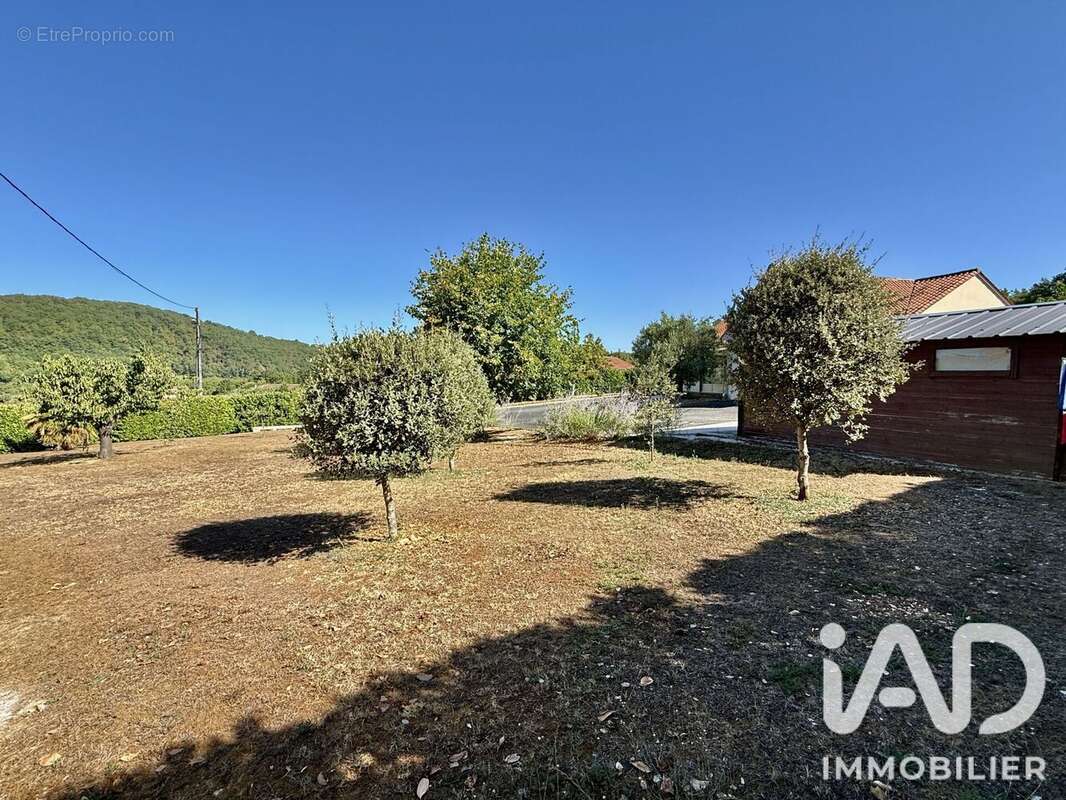 Maison 160 m² à Aubas  - photo 7