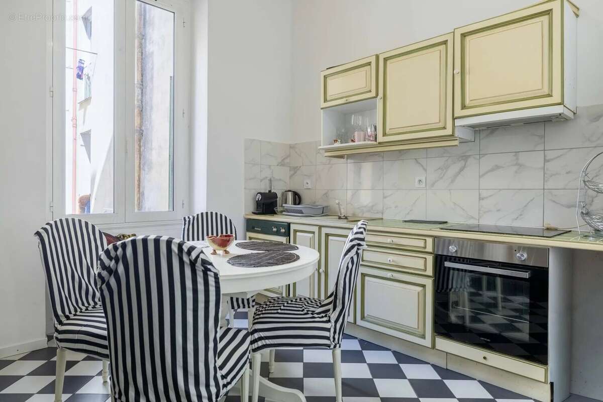 Appartement à NICE