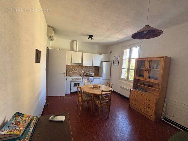 Appartement à HYERES