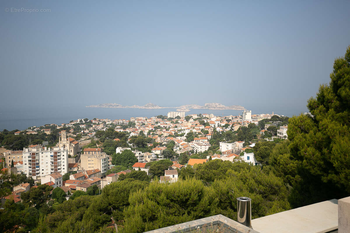 Maison à MARSEILLE-7E