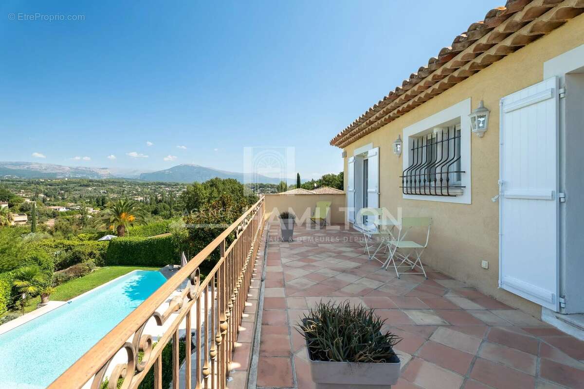 Élégante demeure provençale à quelques pas du village - photo 18