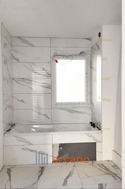 Maison à VILLEURBANNE