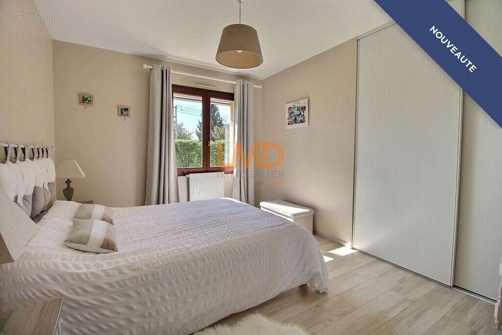 Maison à BURIE