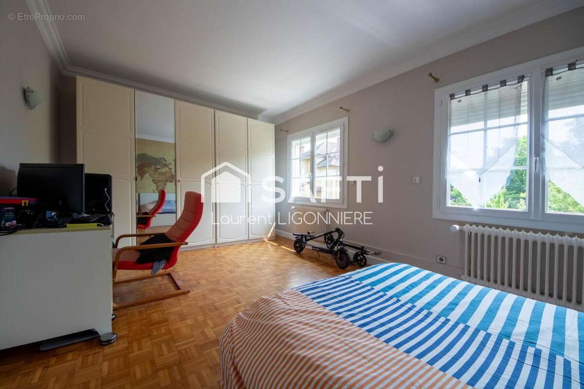 Photo 9 - Maison à BRIE-COMTE-ROBERT