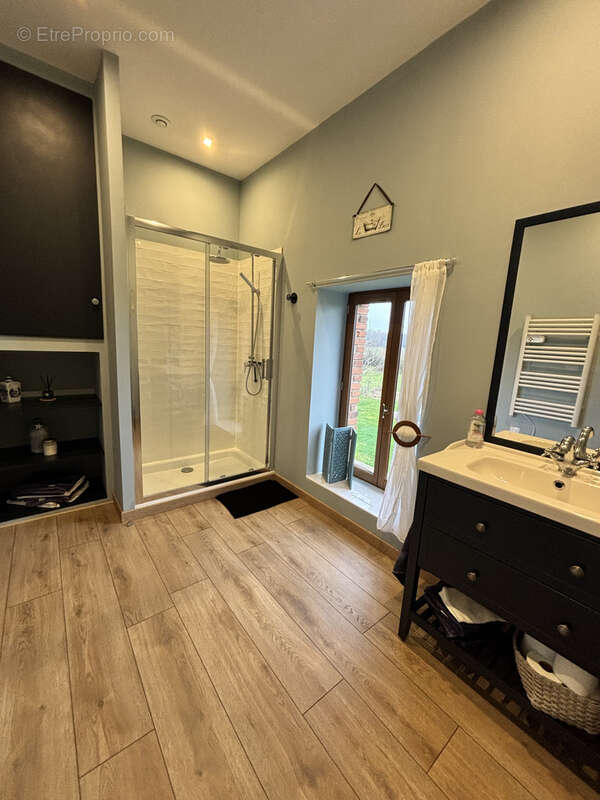 Maison à SAINT-PRIEST-LA-PLAINE