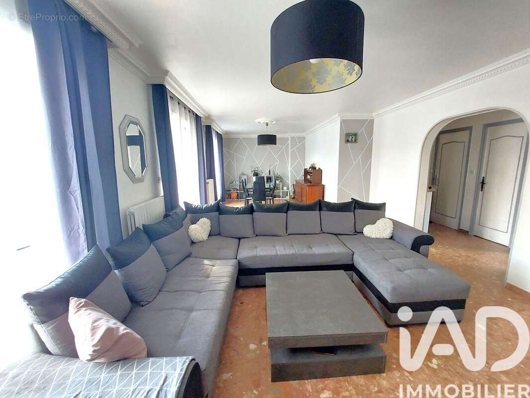 Photo 2 - Maison à TREMBLAY-EN-FRANCE