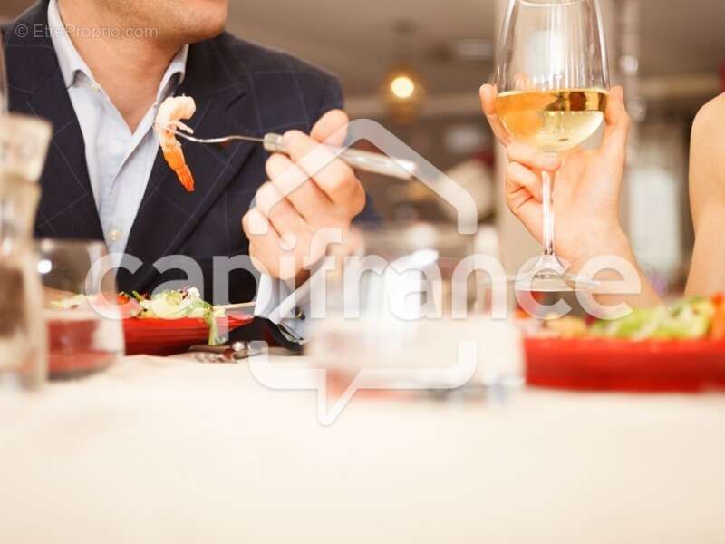 Commerce à MONTAIGU