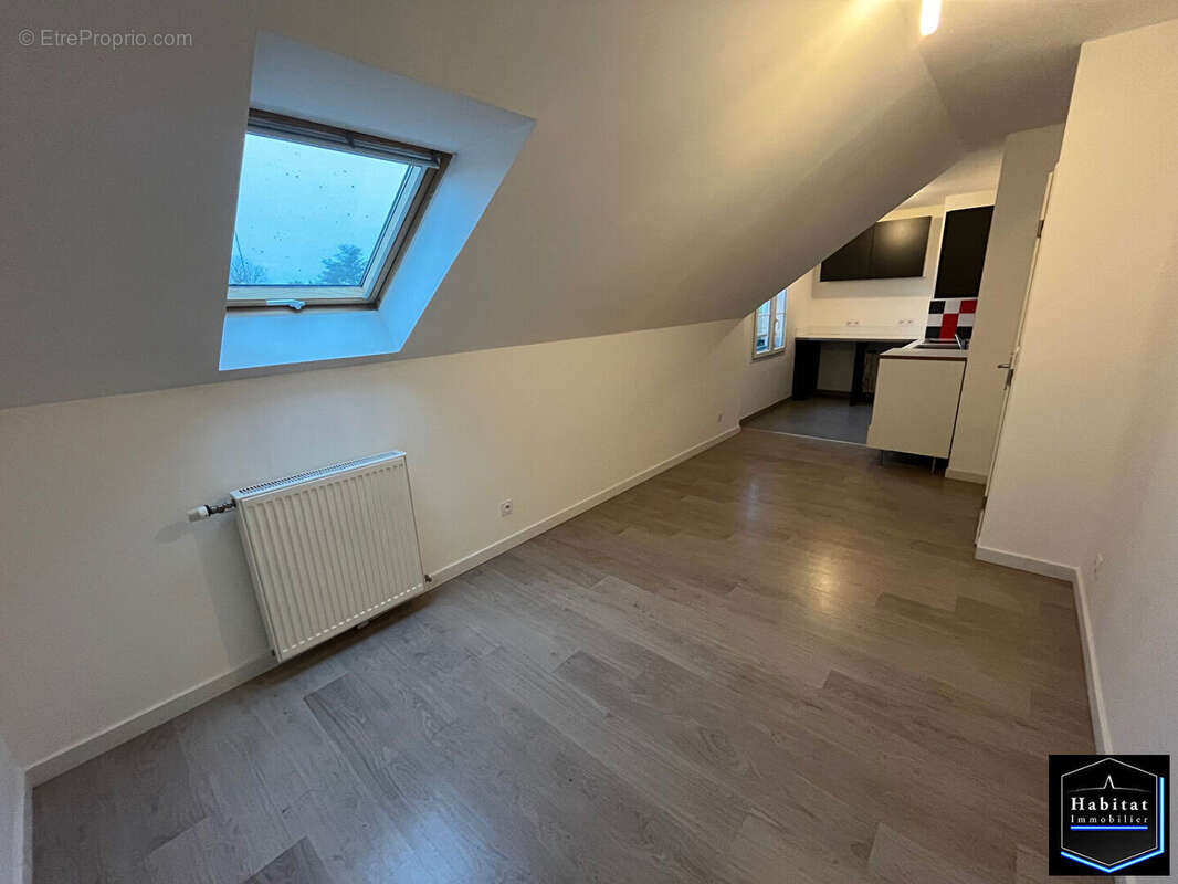 Appartement à LE PLESSIS-BELLEVILLE