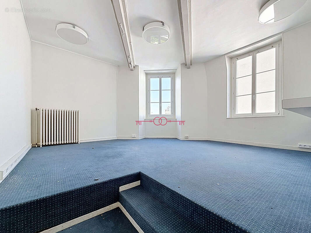 Hyper centre de Reims - 52m² - Place Léon Bourgeois - photo 6