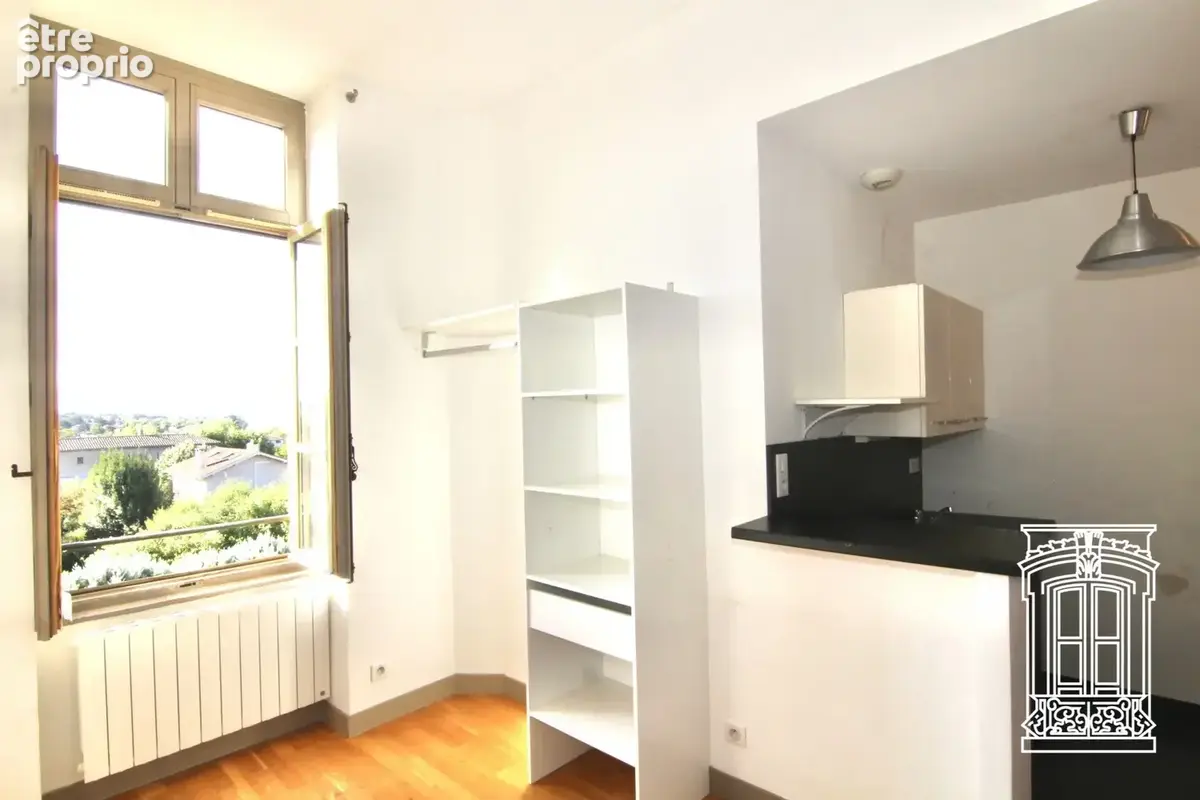 Appartement 17 m² à Sainte-Foy-Les-Lyon  - photo 6